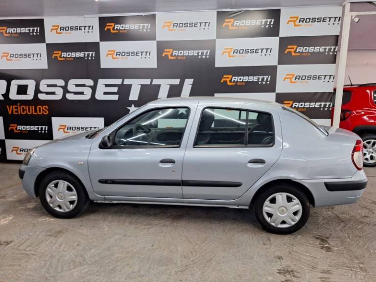 RENAULT - CLIO - 2004/2005 - Prata - R$ 19.900,00