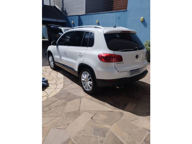 VOLKSWAGEN - TIGUAN - 2012/2013 - Branca - R$ 65.900,00