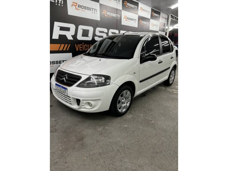 CITROËN - C3 - 2011/2012 - Branca - R$ 28.500,00