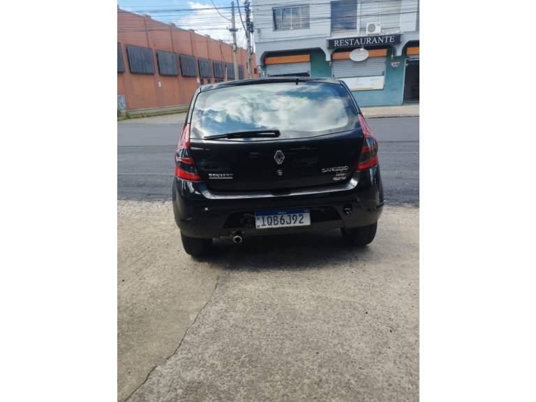 RENAULT - SANDERO - 2009/2010 - Preta - R$ 28.500,00