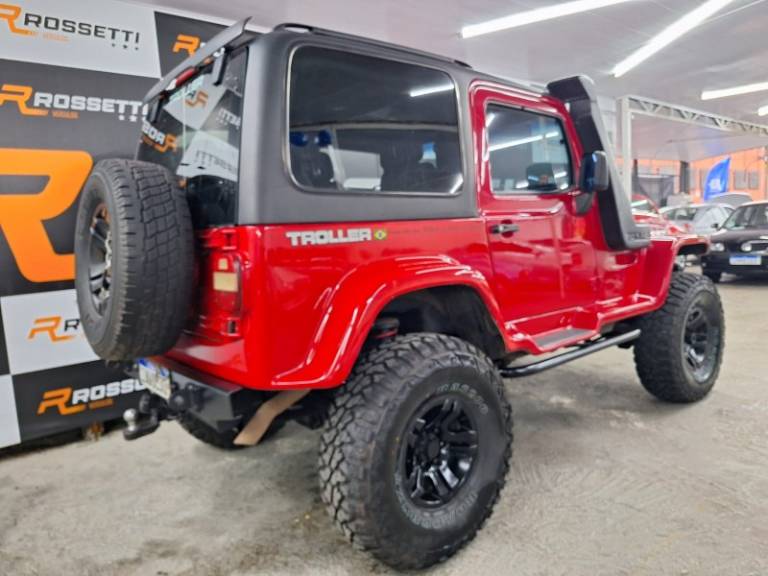 TROLLER - T4 - 2007/2007 - Vermelha - R$ 110.000,00