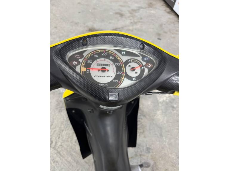 HONDA - BIZ 125 - 2008/2009 - Amarela - R$ 8.990,00