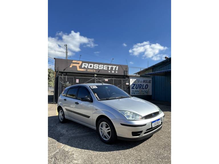 FORD - FOCUS - 2008/2008 - Prata - R$ 28.500,00