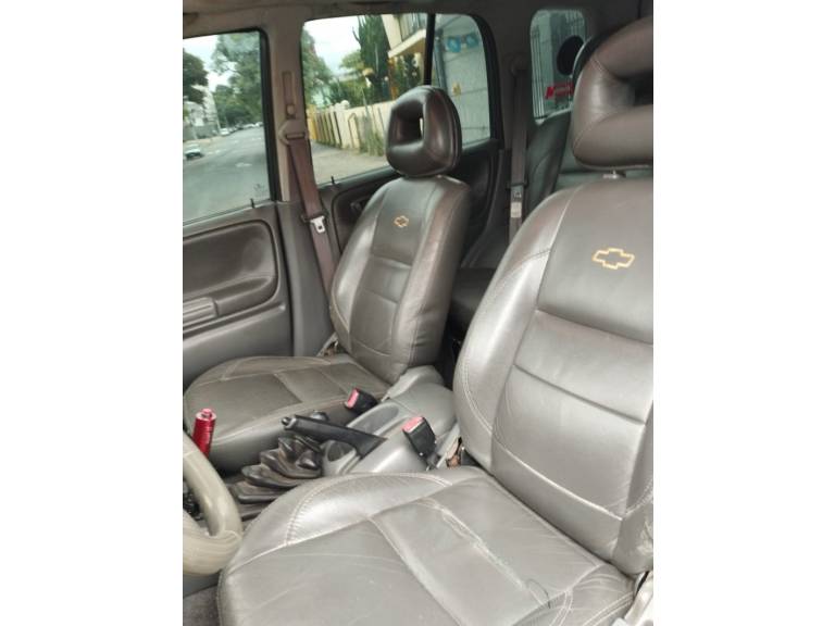 CHEVROLET - TRACKER - 2008/2008 - Preta - R$ 54.000,00